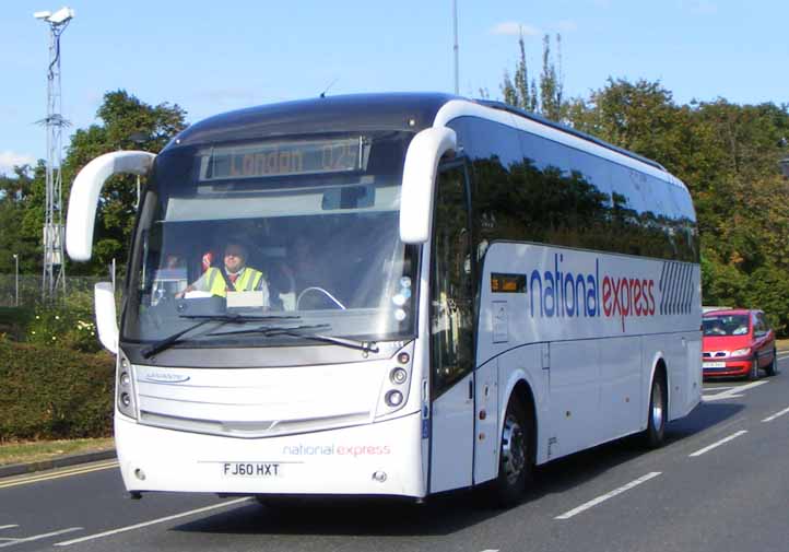 National Express Volvo B9R Caetano Levante C111